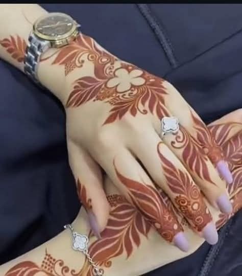 Bridal fancy mehndi design