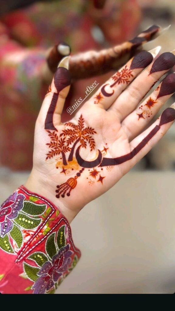 Creative fancy mehndi design