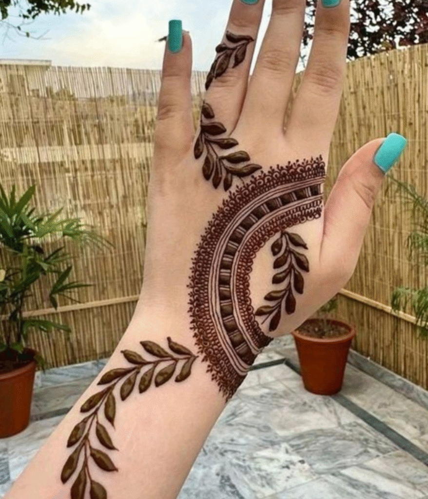 Easy fancy mehndi design