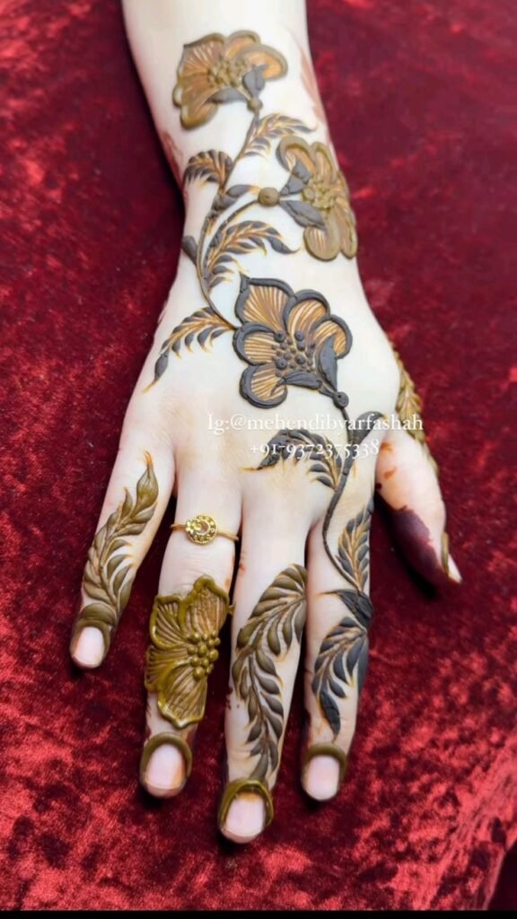 aage ki dubai mehndi design
