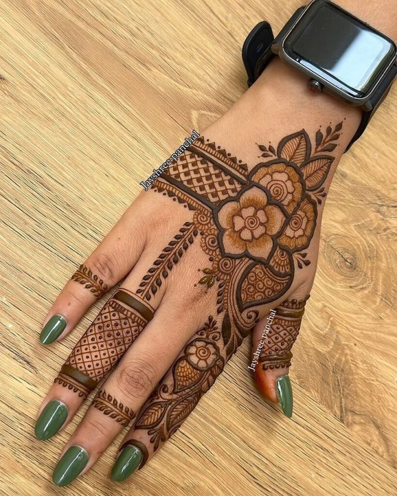 arabic floral mehndi design