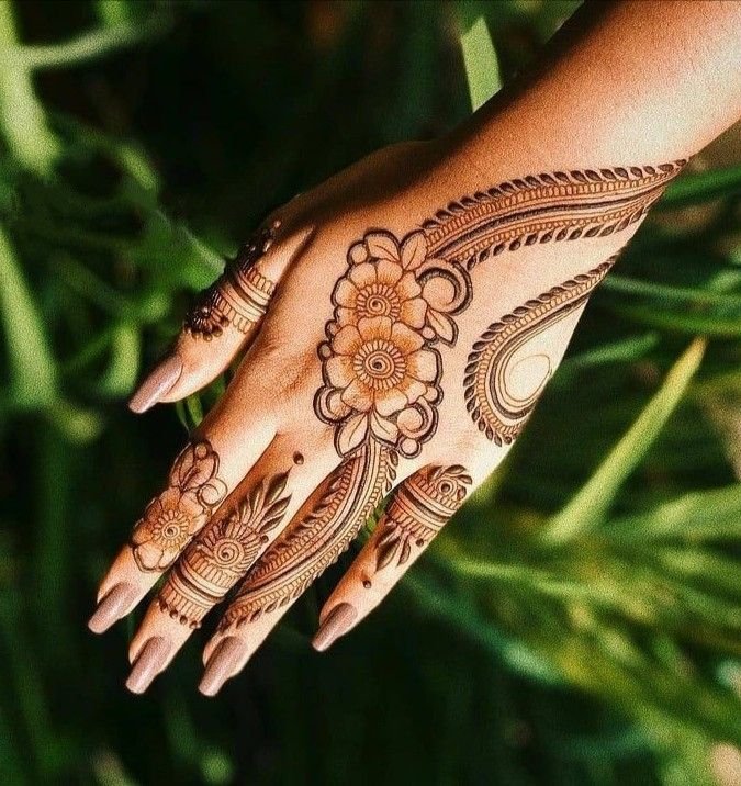 arabic-left-hand-mehndi-design-front-full-hand