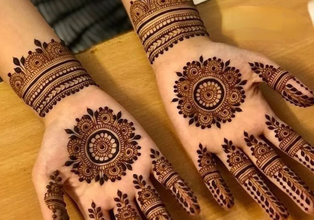 back-circle-mehndi-design