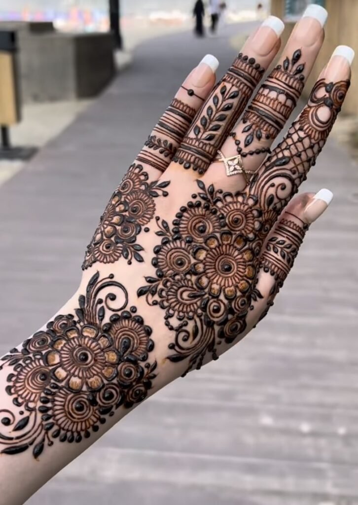 beautiful-arabic-mehndi-design