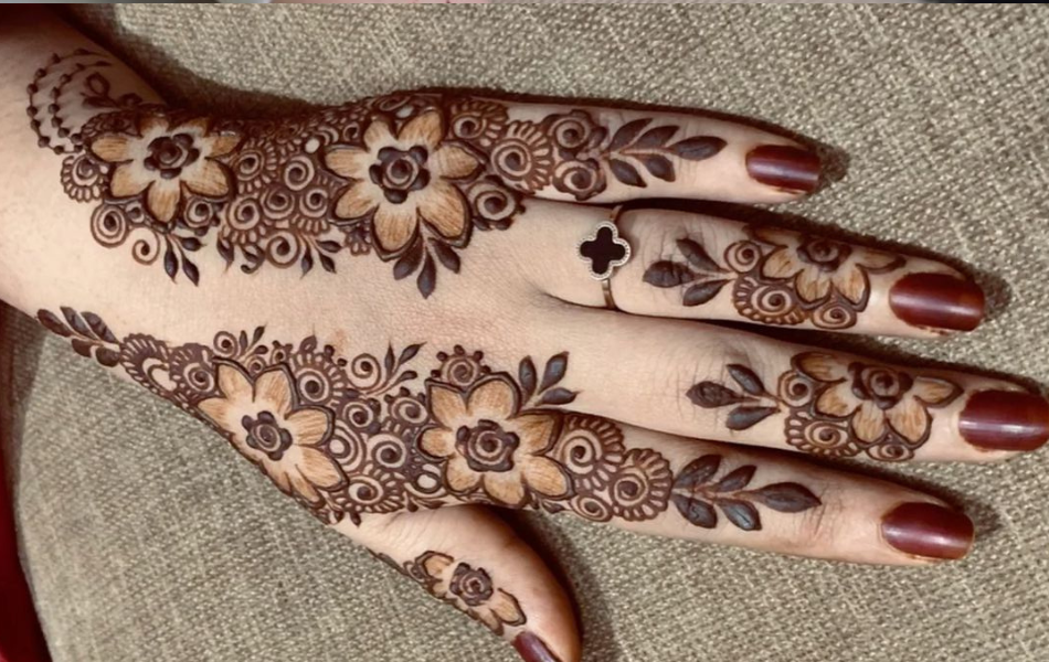 beautiful-pakistani-mehndi-design