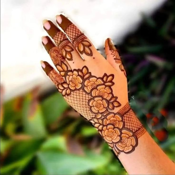 bridal-bel-mehndi-design