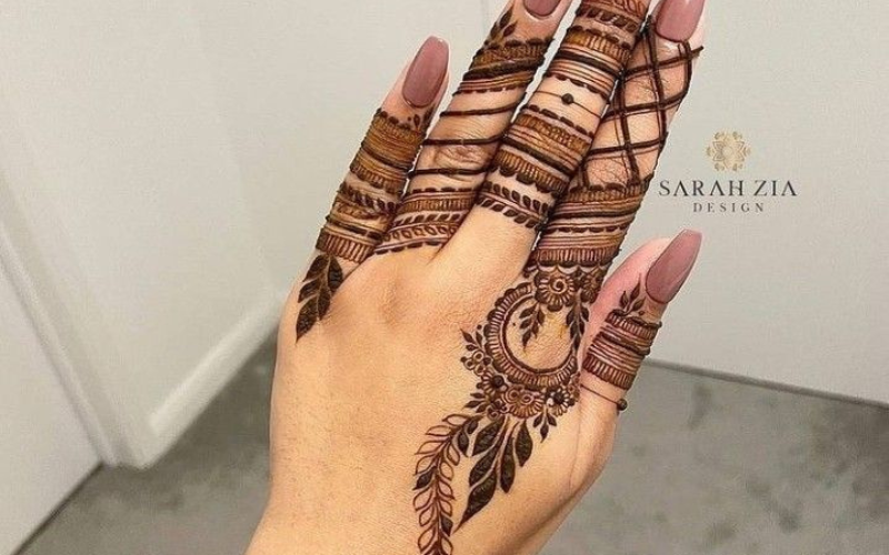 circle-finger-mehndi-design