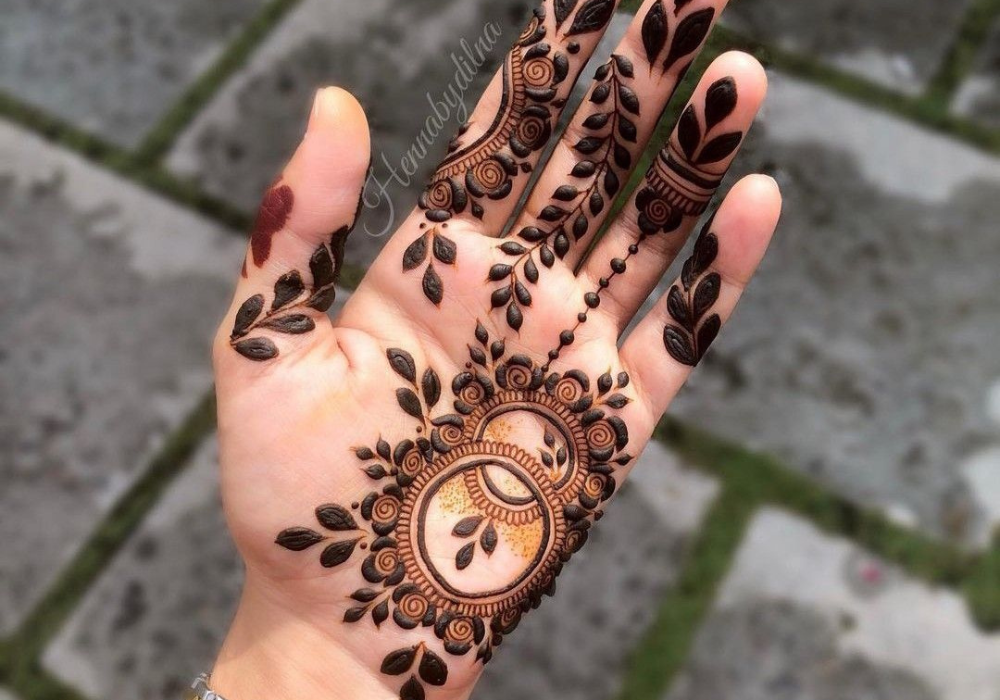 circle-mehndi-design-and-simple