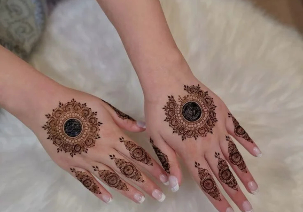 circle-mehndi-design-for-children