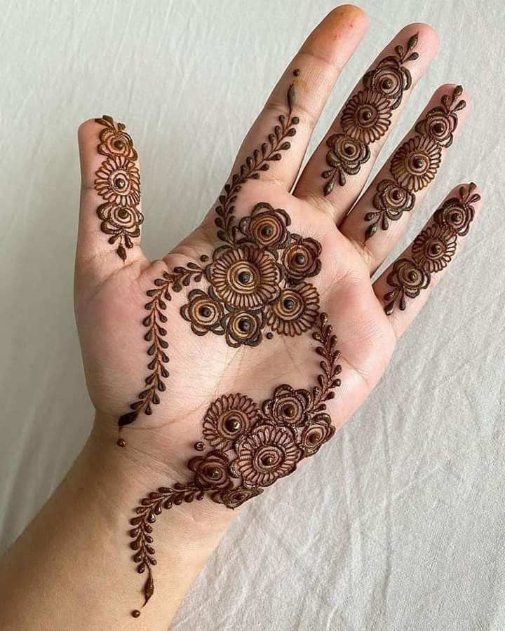 cute-left-mehndi-design