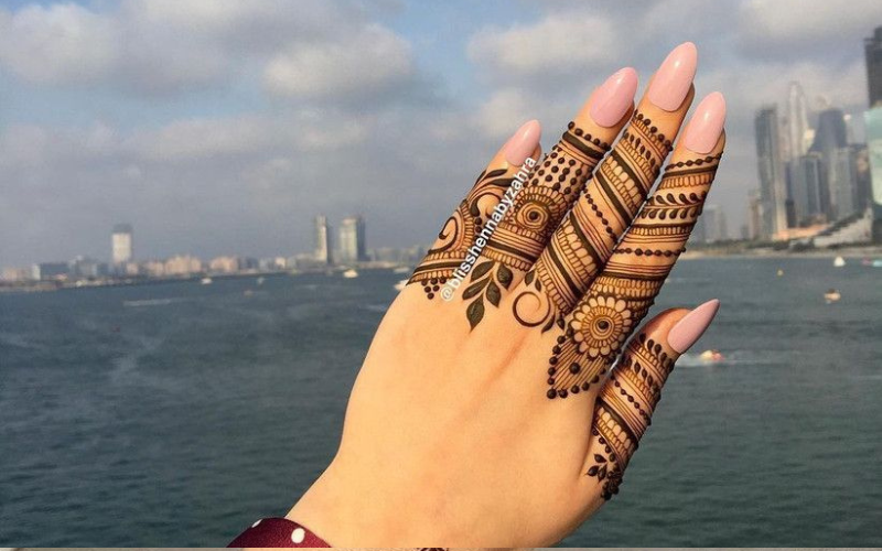 dubai-finger-mehndi-design