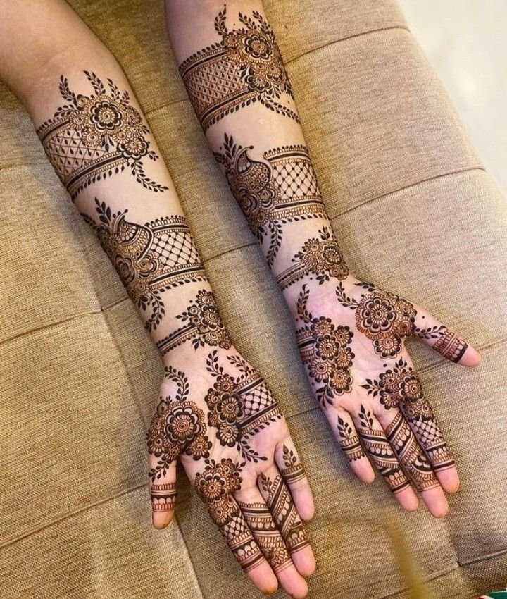 engagement-bangle-mehndi-design