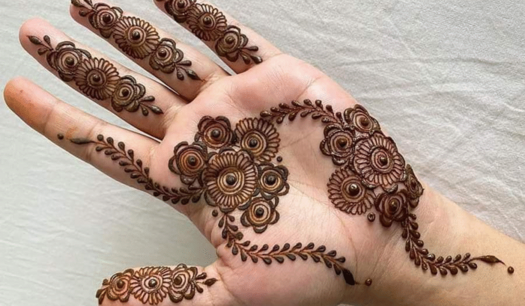 mehndi-designs-for-eid-aesthetic