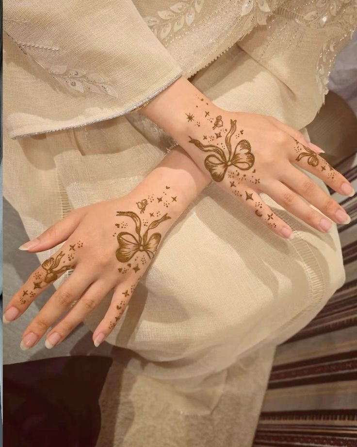 simple-and-easy-butterfly-mehndi-design