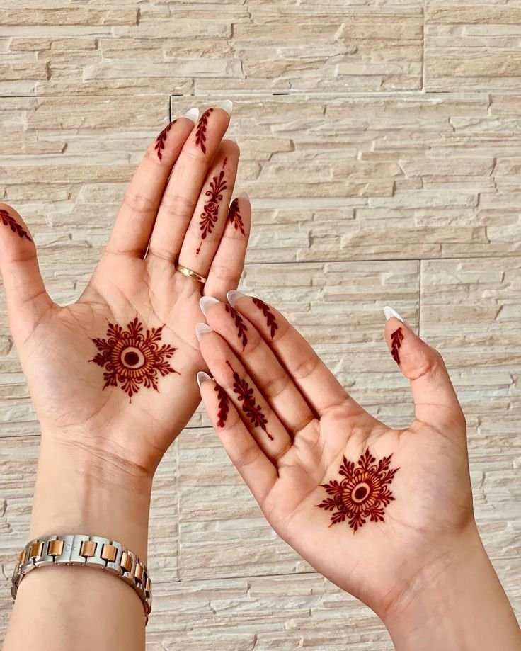 unique palm mehndi design