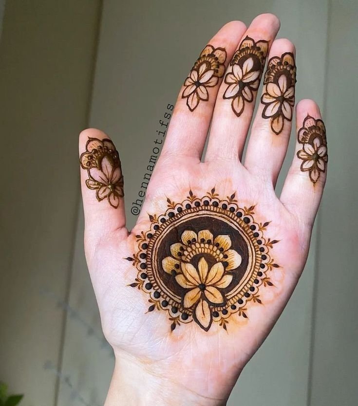 dubai-patch-mehndi-design