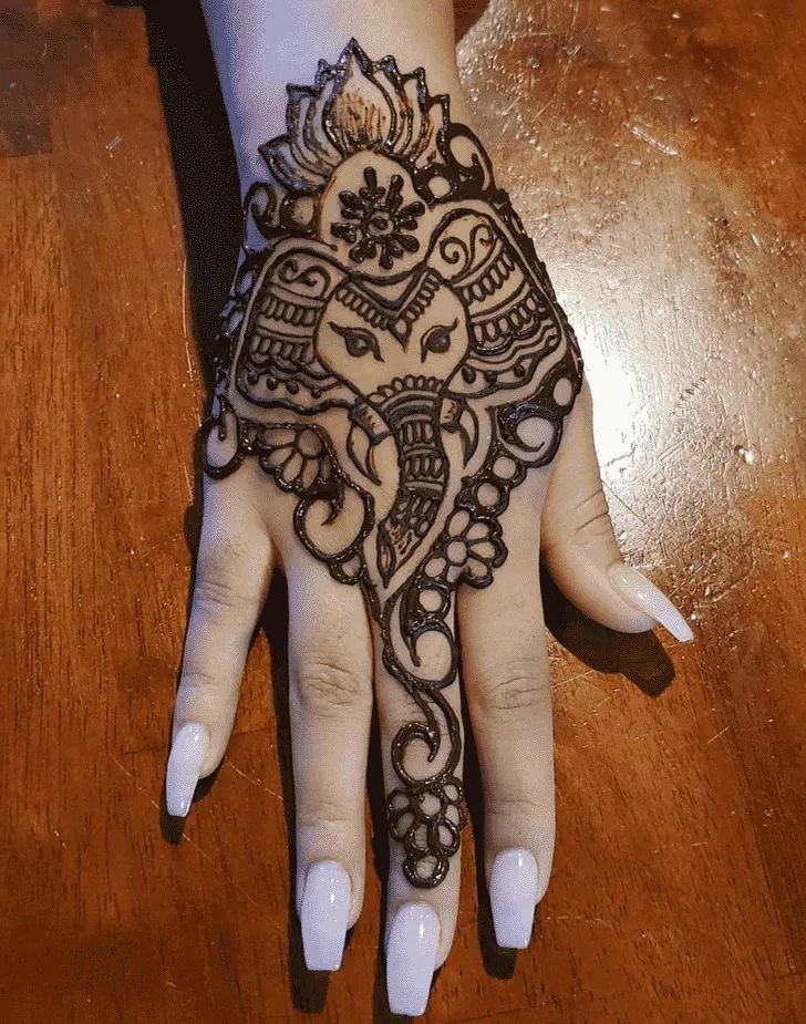 easy-elephant-mehndi-design