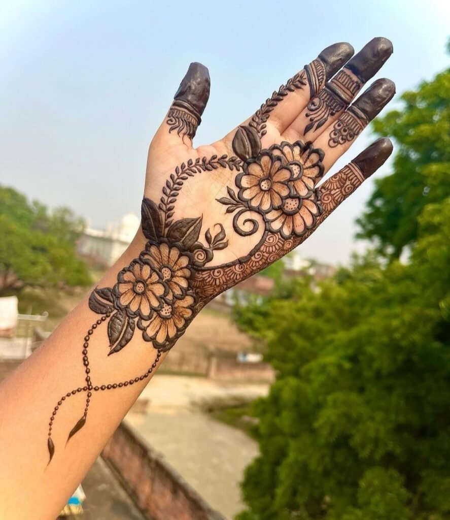 elbow-patch-mehndi-design