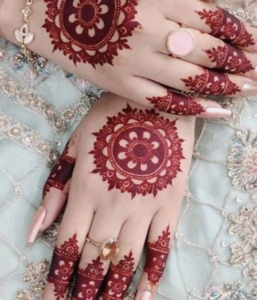 cool stylish mehndi design