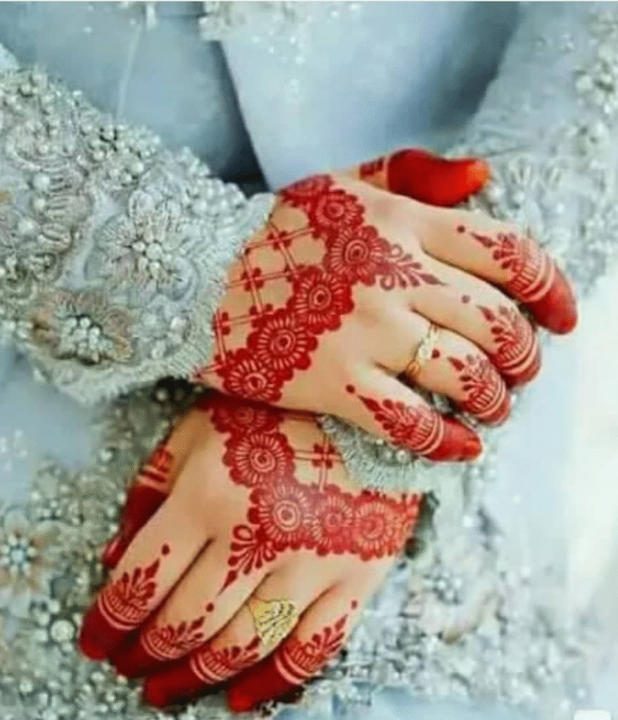 girl cool mehndi design