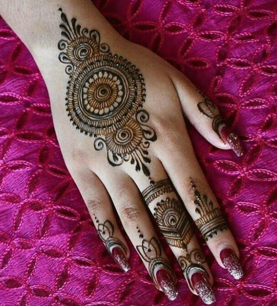 mehndi design for back hand