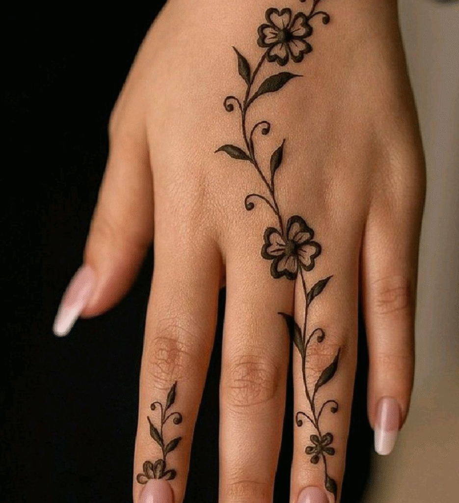 minimal mehndi design