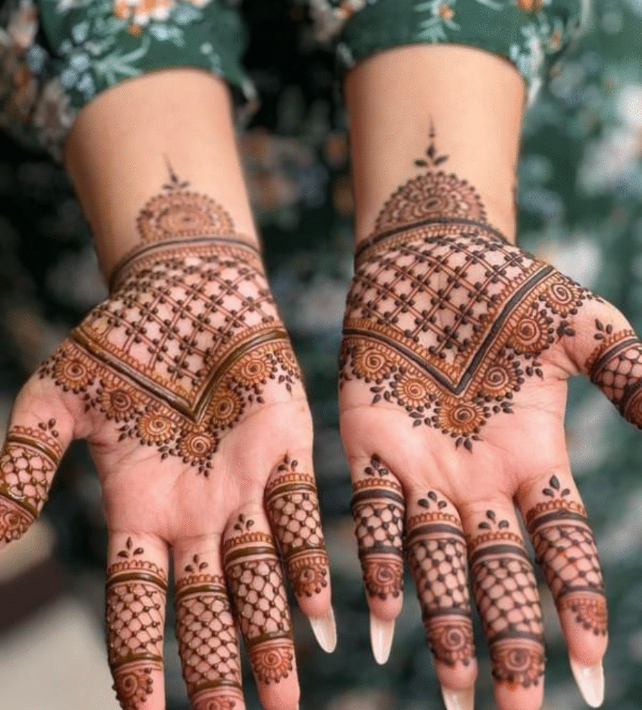 brides married sister mehndi design