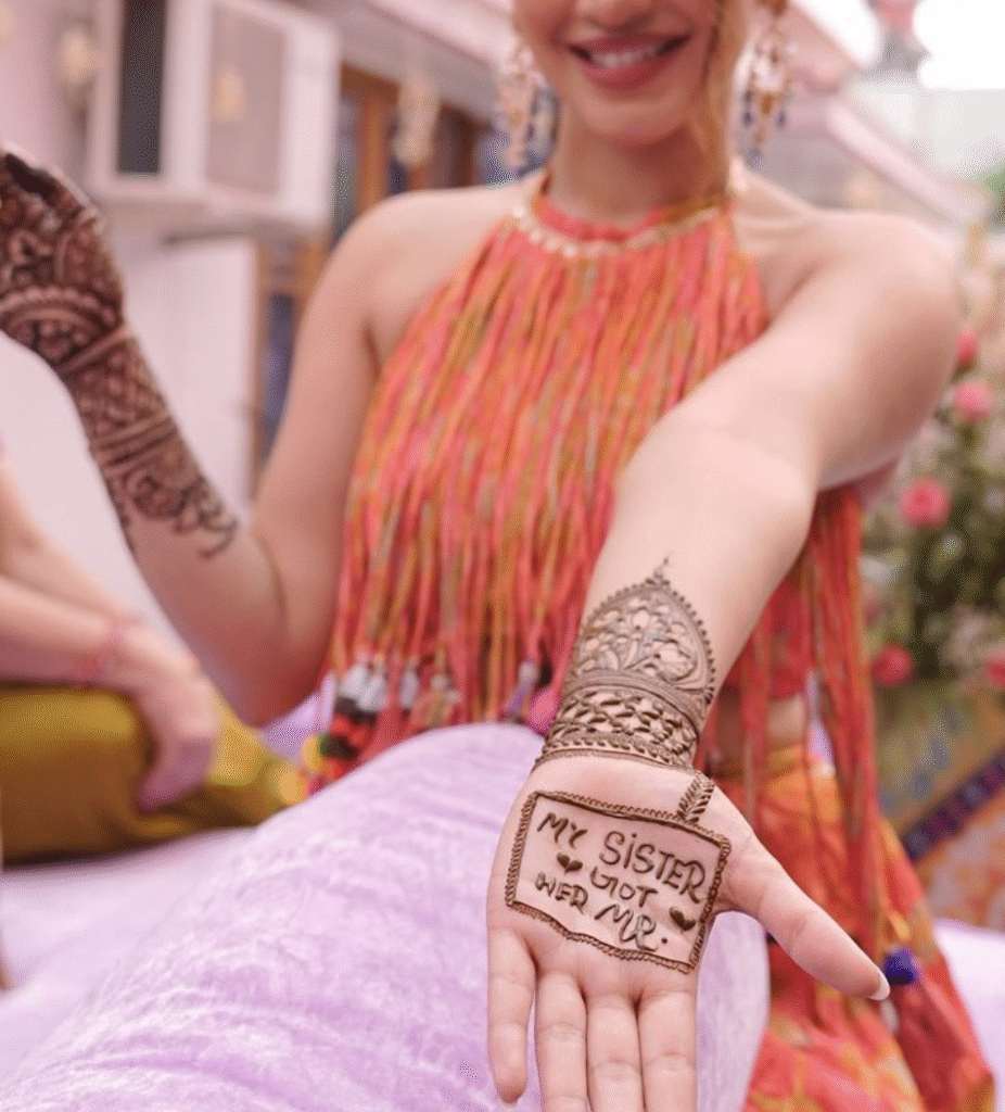 cute mehndi design for sisters
