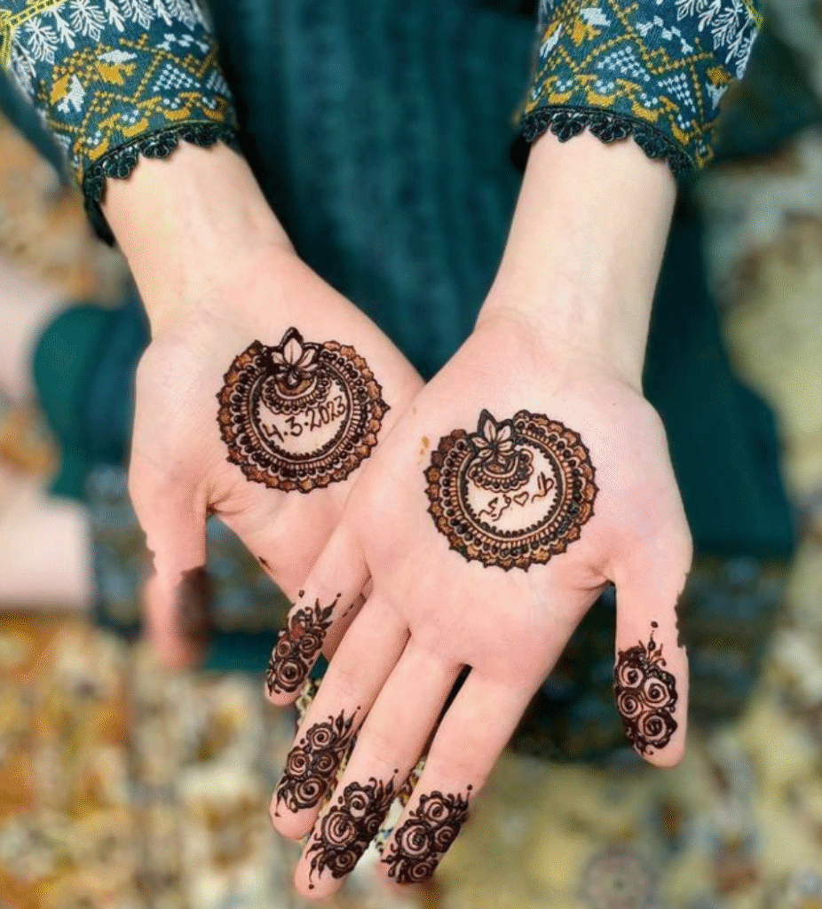 simple beautiful mehndi design for sisters