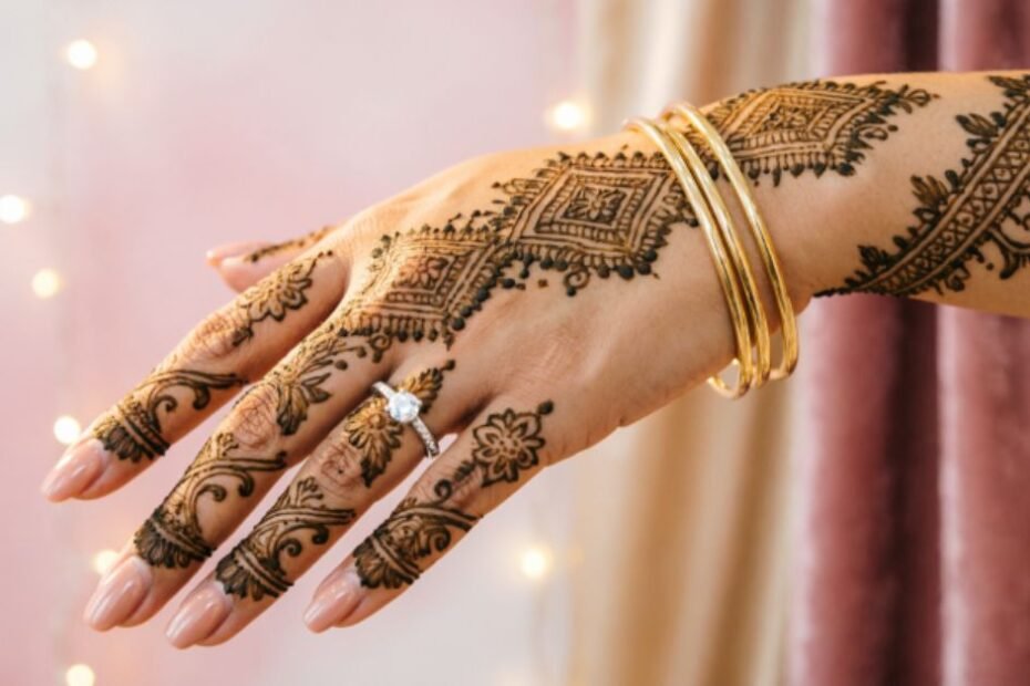Left Hand Mehndi Design
