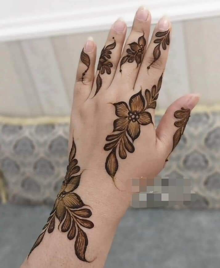 very simple arabic mehndi