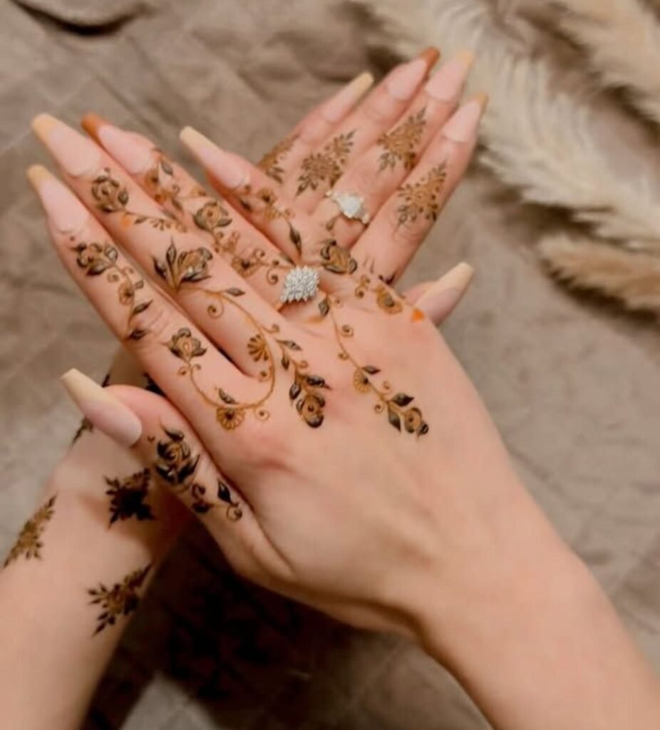 Arabic Fusion Finger Art