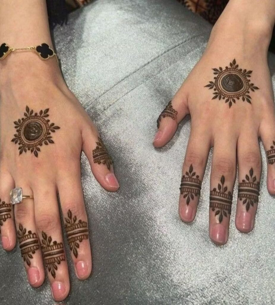 Easy Mehndi Designs