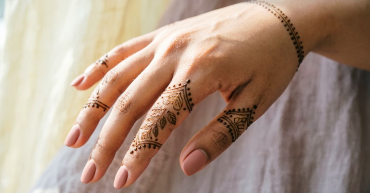 Minimalist Magic The Ultimate Guide to Short Mehndi Designs for 2026