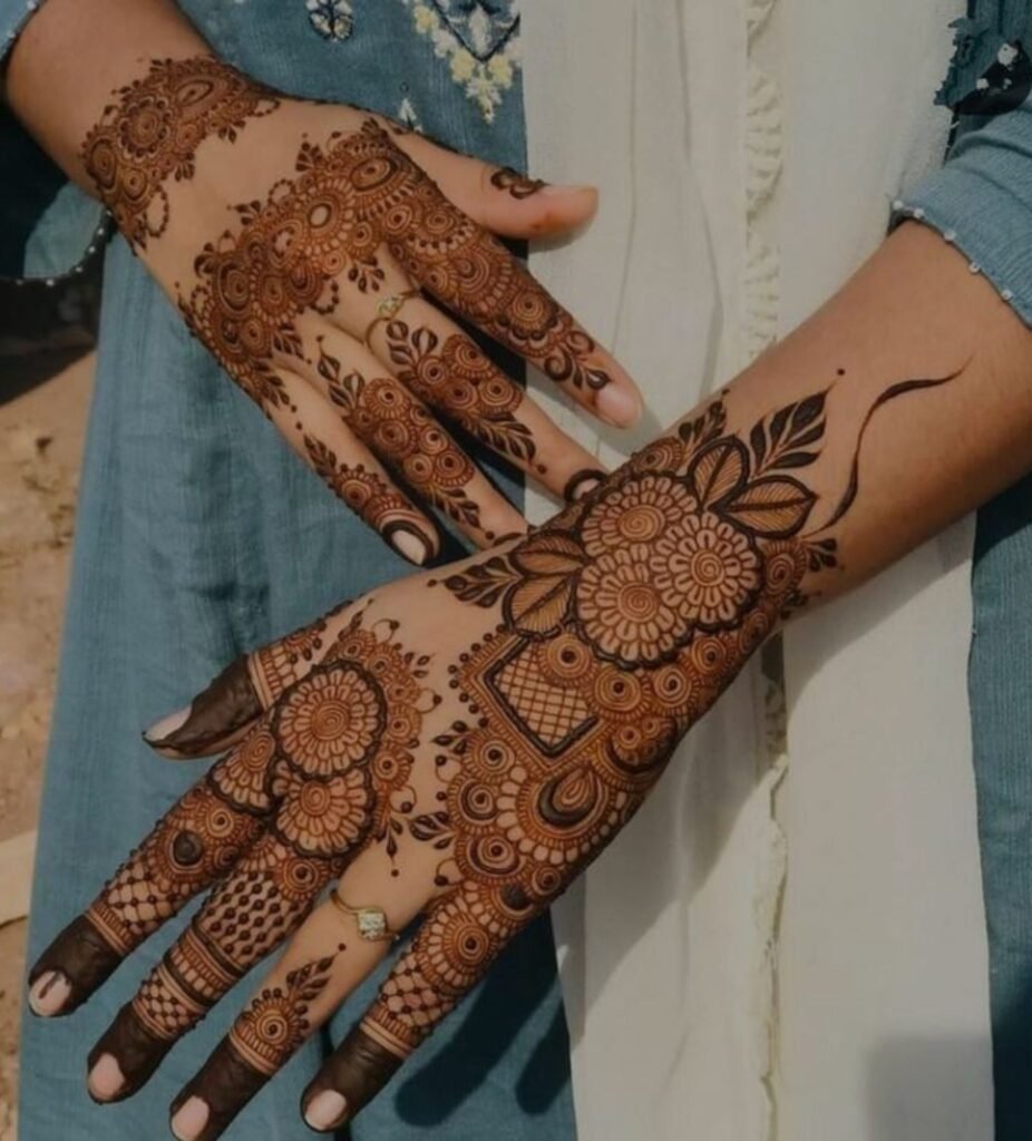 Royal Motifs Without the Bridal Weight
